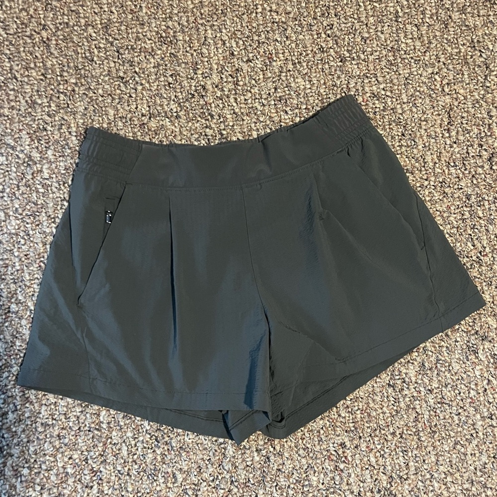 Athleta, Brooklyn shorts, green